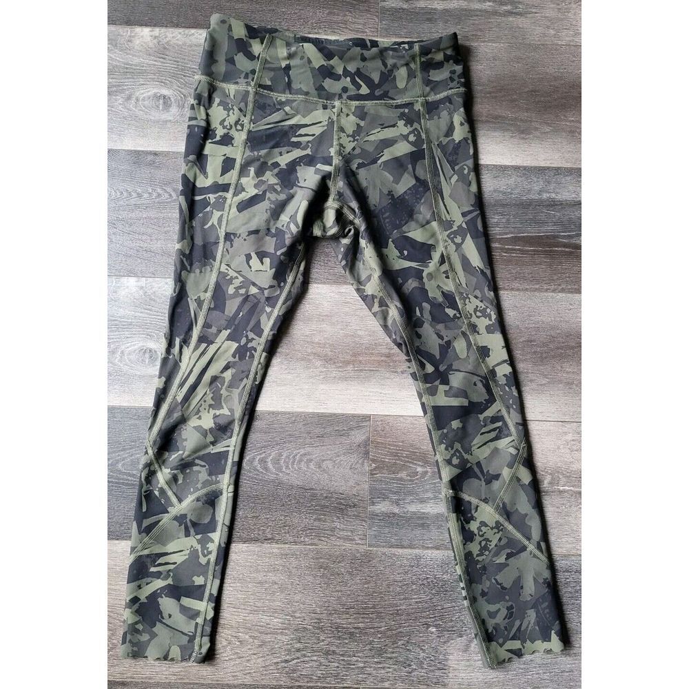 Lululemon Tight Stuff Tight Pop Cut Fatigue Green Black Camo Sz 6